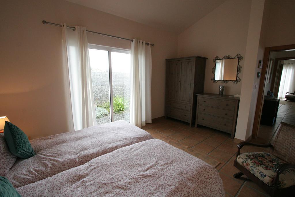 Banda Do Sol Self Catering Cottages Estreito Da Calheta Zewnętrze zdjęcie